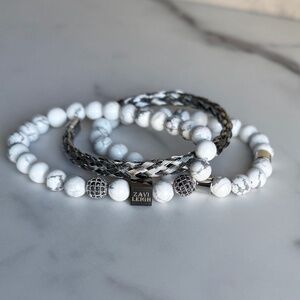 Howlite Bracelet Set